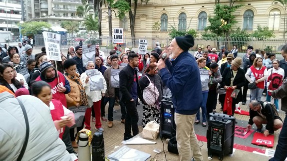 atoLulaLivre-republica02